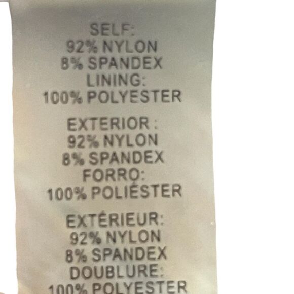 NWOT GUESS Lace Floral Off Shoulder Body con Mini 4 Black Multi - Picture 15 of 16